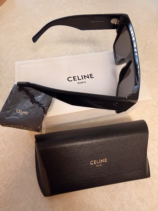 Celine Oversized Black Sunglasses w/ Case & Cloth Excellent Condition main image 5